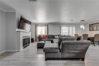 Photo #4: 2783263 Listing