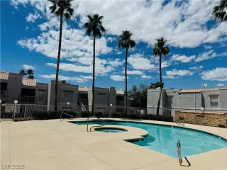 Photo #4: 2783266 Listing 