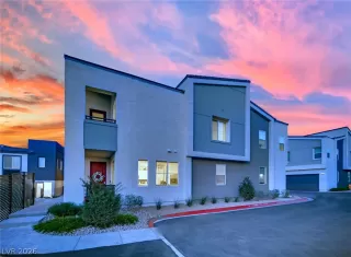 Photo #3: 2783316 Listing 