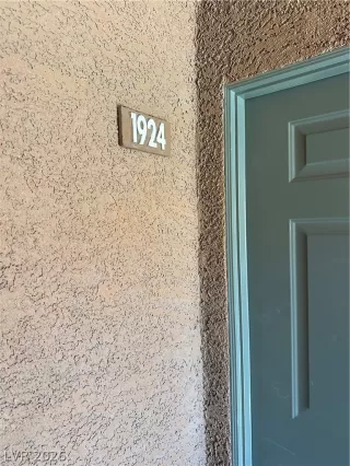 Photo #1: 2783321 Listing 