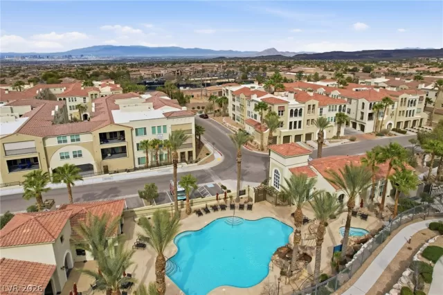 MLS: 2783371 Condo For Sale