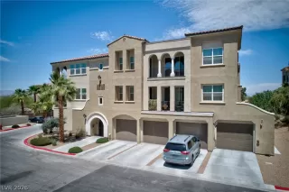 Photo #1: 2783371 Listing 