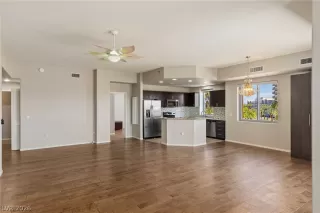 Photo #5: 2783391 Listing