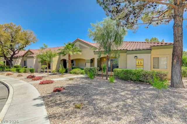 MLS: 2783438 Condo For Sale