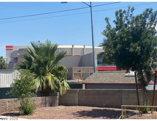 MLS: 2783454 Condo For Sale