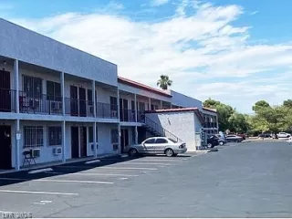 Photo #6: 2783454 Listing