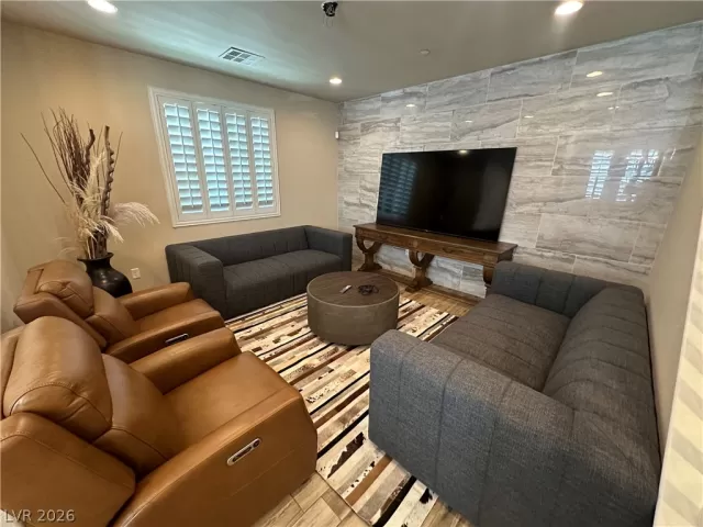 MLS: 2783457 Condo For Sale