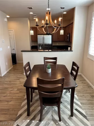 Photo #2: 2783457 Listing