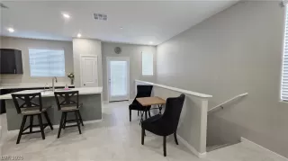 Photo #4: 2783507 Listing 