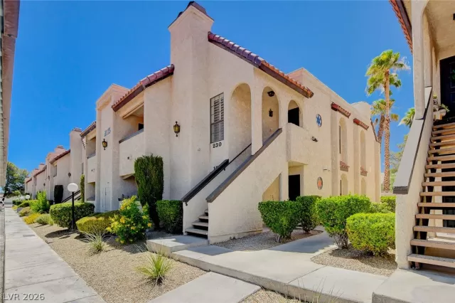 MLS: 2783522 Condo For Sale