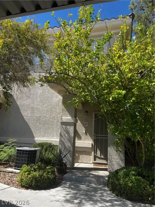 MLS: 2783582 Condo For Sale