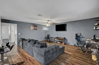 Photo #3: 2783639 Listing