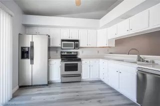 Photo #2: 2783640 Listing 