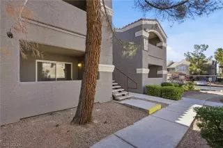 Photo #2: 2783675 Listing