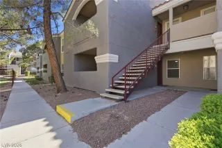 Photo #3: 2783675 Listing