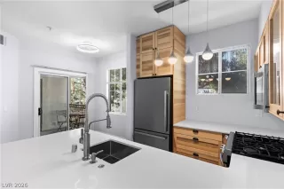 Photo #2: 2783690 Listing 