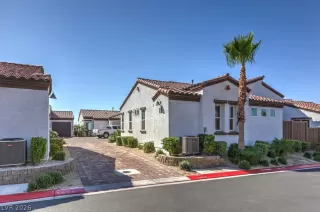 Photo #1: 2783693 Listing 