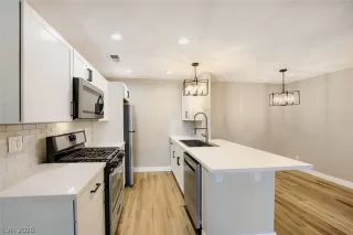 Photo #3: 2783699 Listing 