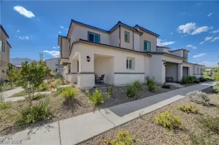 Photo #2: 2783736 Listing