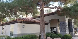 Photo #2: 2783737 Listing