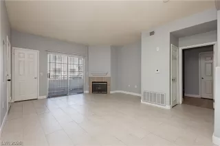 Photo #3: 2783830 Listing 