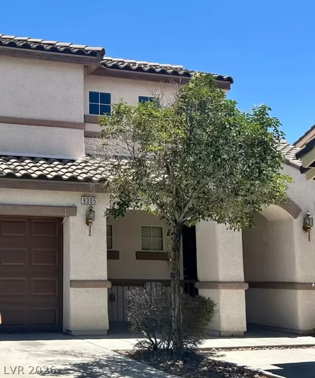 MLS: 2783831 Condo For Sale