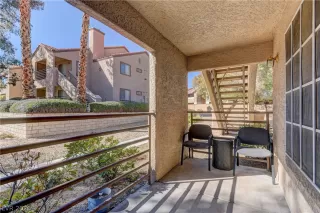 Photo #3: 2783867 Listing