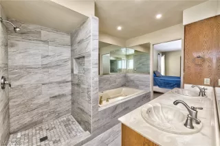 Photo #6: 2783976 Listing 