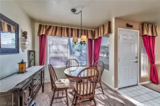 Photo #4: 2783977 Listing