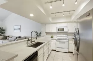 Photo #5: 2783996 Listing 
