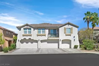Photo #1: 2784005 Listing