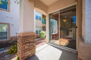 Photo #5: 2784067 Listing
