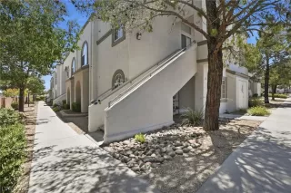 Photo #1: 2784087 Listing