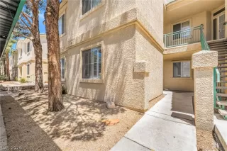 Photo #6: 2784111 Listing