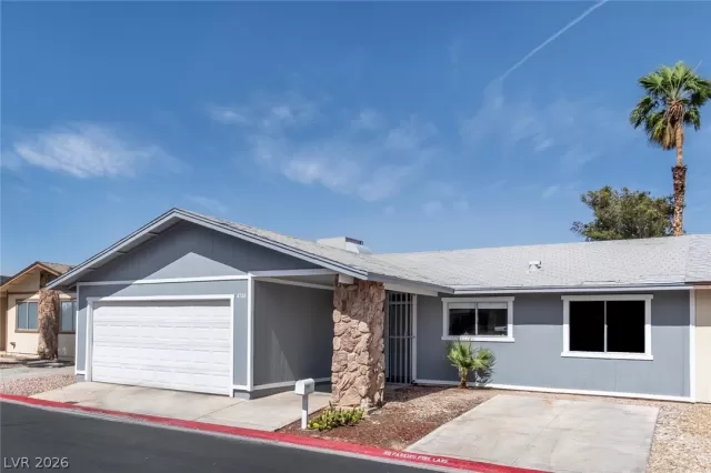 MLS: 2784134 Condo For Sale