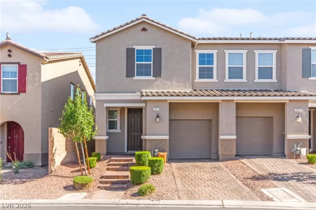 MLS: 2784144 Condo For Sale