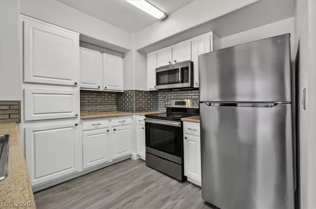 MLS: 2784160 Condo For Sale