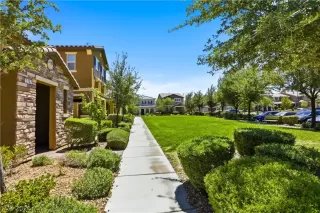 Photo #1: 2784198 Listing