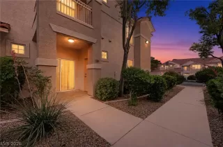 Photo #5: 2784241 Listing