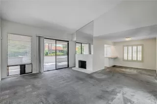 Photo #3: 2784312 Listing