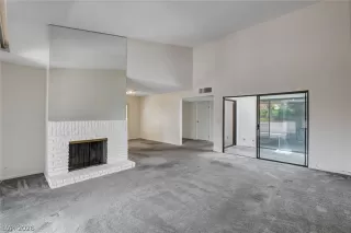 Photo #4: 2784312 Listing
