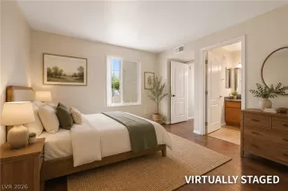 Photo #3: 2784345 Listing