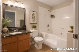 Photo #4: 2784345 Listing