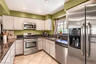 Photo #4: 2784349 Listing 