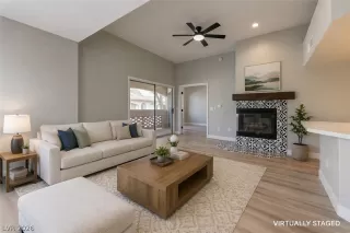 Photo #3: 2784354 Listing