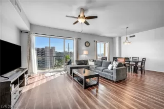 Photo #2: 2784365 Listing 