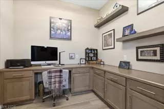 Photo #3: 2784385 Listing