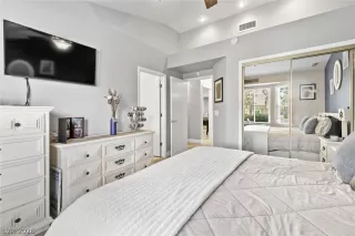 Photo #5: 2784390 Listing