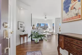 Photo #4: 2784479 Listing
