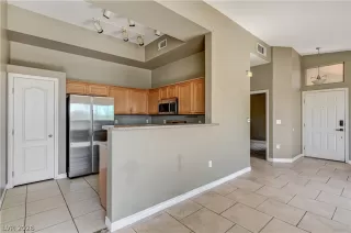 Photo #1: 2784483 Listing